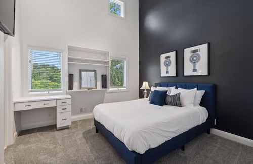 Bellevue Casa | Stunning Belle Meade Mansion with Luxury Amenities and Hot Tub