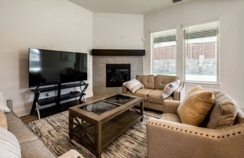 Fate Casa | Stunning Brand New 5-Bedroom Rental with Modern Amenities