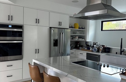 Western Malibu Casa | Stunning brand new home in Malibu Park. Ocean Views, pool and hot tub.