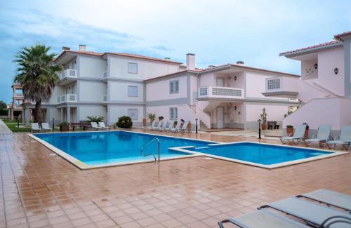 Praia del Rei Casa | Stunning Caravelas Apartment