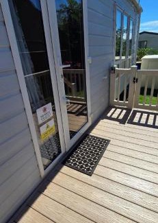 Great Yarmouth Alquiler De Eote | Stunning Caravan With Large Decking At California Cliffs In Norfolk Ref 50001Oc