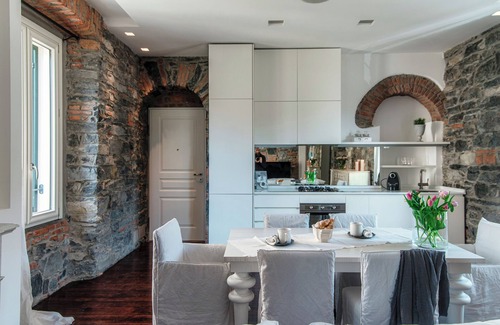 Como Apartamento | Stunning Central Como apt by JOIVY