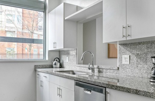 Cambridgeport Apartamento | Stunning Central Square 1BR w/ Gym & W/D, by Blueground