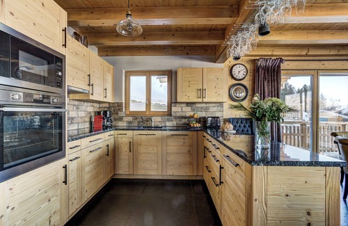 Nendaz Chalet De Esquí | Stunning Chalet Adele on the Piste