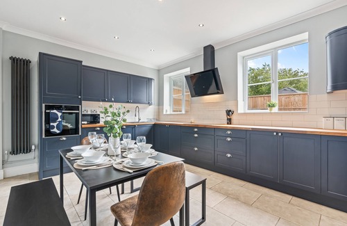 East Drayton Casa | Stunning & Charming Home | Free Wi-Fi | Sleeps