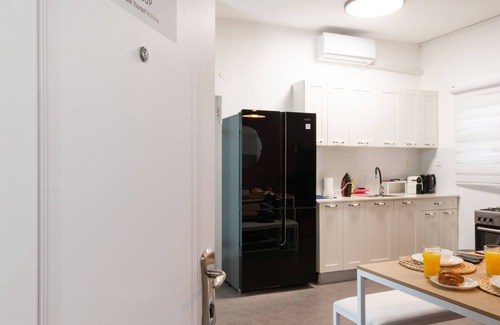 Old North Apartamento | Stunning Chic 2 BR Ibn Gvirol St