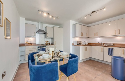 Central Milton Keynes Apartamento | Stunning City Centre Apartment Balcony Free Parking Fast Wifi