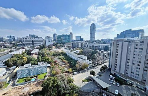 Sandown Apartamento | Stunning City View Apartment Sandton City