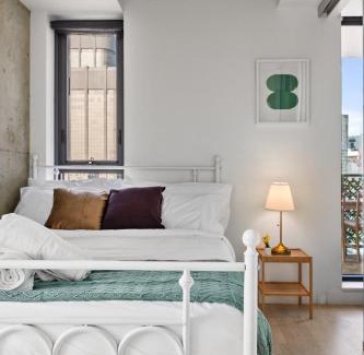 Connaught Apartamento | Stunning City Views Earthy Vibes WFH