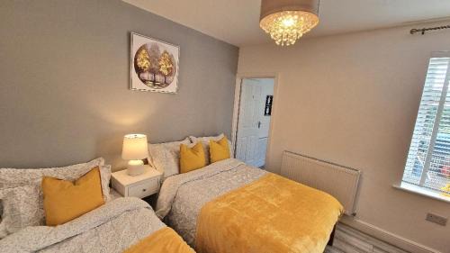 West Thurrock Casa | Stunning, clean, free parking home, ideal long stays