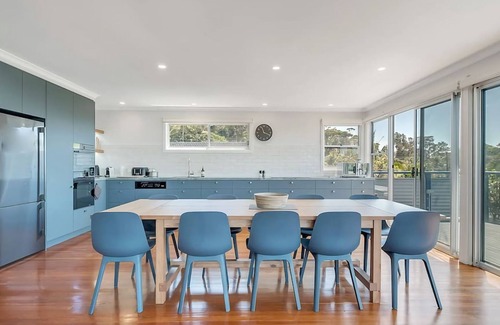 Wombarra Casa | Stunning Coastal Home Views 1 Hour From Sydney