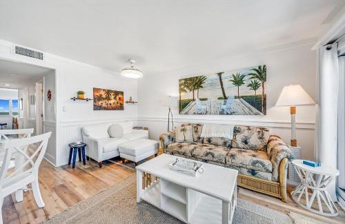 Sunnyside Apartamento | Stunning condo in Pinnacle Port, Panama City Beach