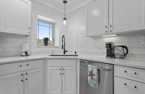 Biloxi Casa | Stunning Custom Home. Walk to the Beach. Heated POOL! Elevator!