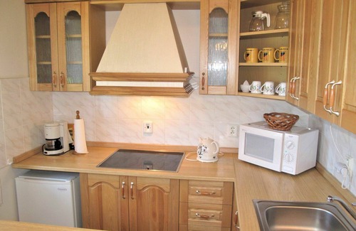 Zabrodi Casa | Preciosa casa de vacaciones privada con WIFI, TV, terraza, vista panorámica y aparcamiento