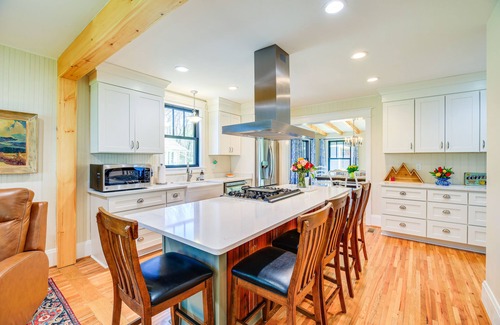 Damascus Casa | Stunning Damascus Vacation Rental w/ Fire Pit!