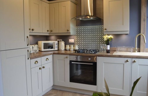 Dumfries Casa | Stunning Edwardian Townhouse Dumfries walking distance to town centre