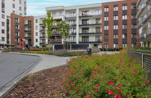 Ursynow Apartamento | Stunning Family Apartment Ursynów with Parking & Balcony by Noclegi Renters