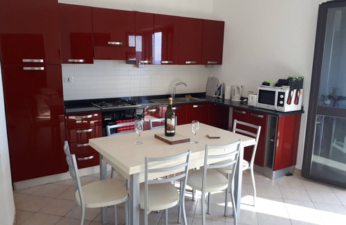 Joppolo Apartamento | Impresionante apartamento ideal para familias con impresionantes vistas panorámicas al mar