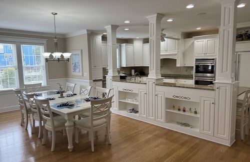 Emerald Isle Casa | Stunning, Family sized, fully furnished home with pool at Spinnaker's Reach.