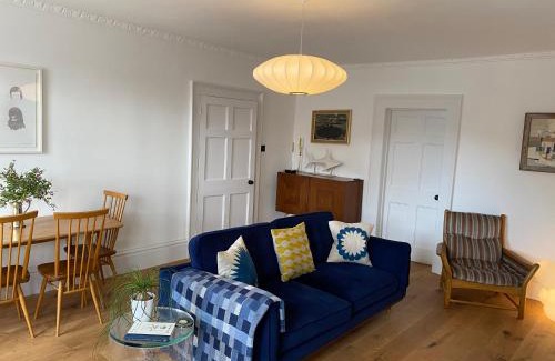 Midhurst Apartamento | Stunning Georgian Flat in The Heart of Midhurst Old Town