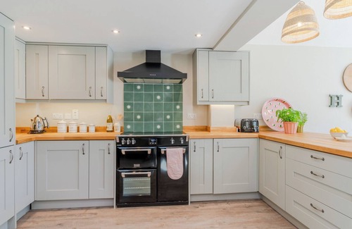 Charlbury Casa | Stunning Grade II listed country house, right next to all the Cotswold hotspots.