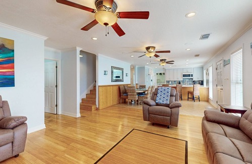 Port Bolivar Casa | Stunning | Gulf Views | Pet Friendly | Generator