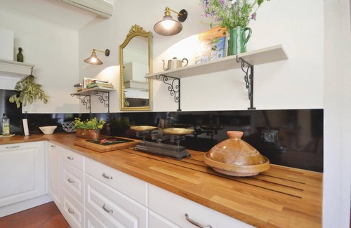 Saint-Quentin-la-Poterie Casa | Impresionante casa en.