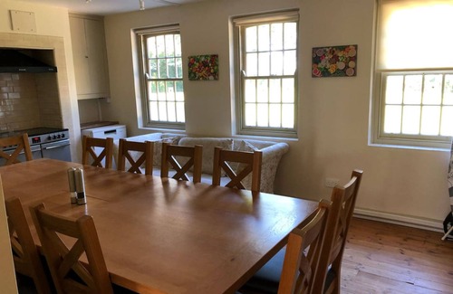 Tadcaster Apartamento | Stunning Hall Cottage Near York and Leeds