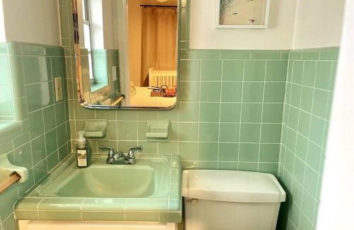 Oakford Park Casa | Stunning Heated Pool & Spa House Blocks to Midtown