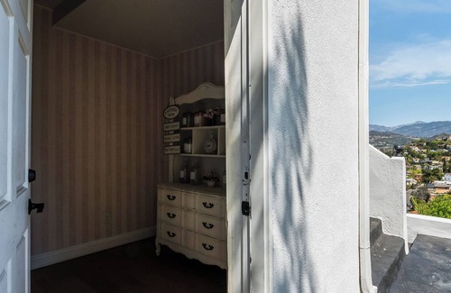 Atwater Village Apartamento | Stunning Hilltop apartment - Hollywood Vibe and View