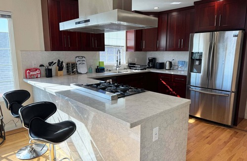 Downtown Casa | Stunning House in South SF