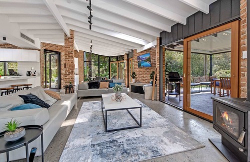 Galston Casa | Stunning Holiday Haven with Nearby Waterfall