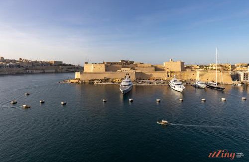 Senglea Apartamento | Stunning Holiday Home with Gorgeous Harbour Views