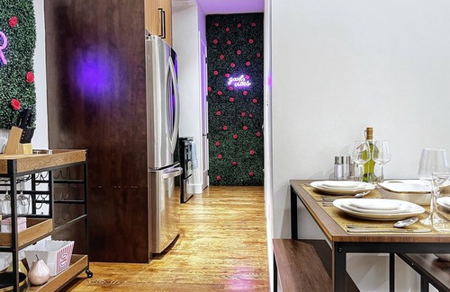 South Slope Apartamento | Stunning Home Away from Home in Park Slope♛Close to NYC♛Rooftop w/View♛Laundry