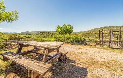 Les Coves de Vinroma Casa | Stunning Home In Les Coves De Vinromá