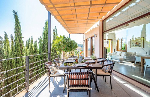 Mancor de la Vall Casa | Stunning hombre en Mancor del Valle