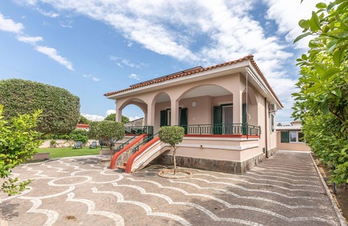 Castel Volturno Casa | Impresionante casa en Castel Volturno