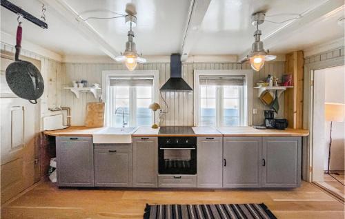 Holtalen Casa | Stunning Home In Ålen With Kitchen