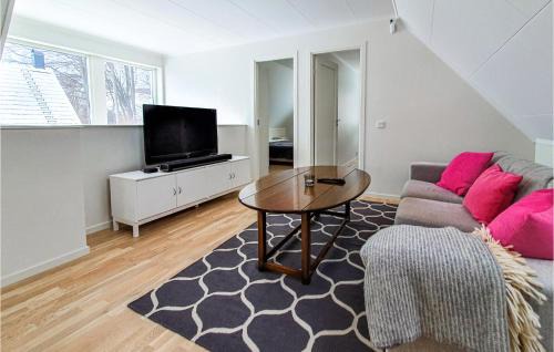 Bastad Casa | Stunning Home In Båstad With Wifi