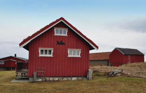 Vestvagøy Casa | Stunning Home In Bøstad With Wifi