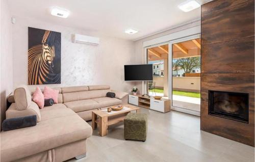 Bibici Casa | Stunning Home In Bibici
