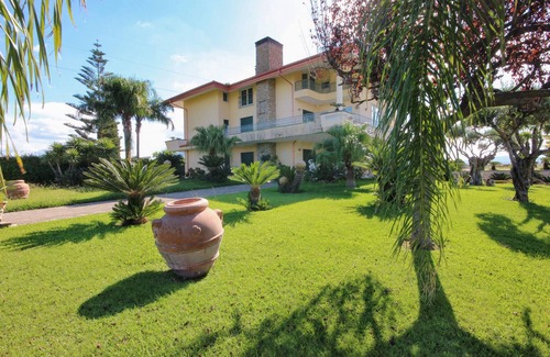 Capaccio Scalo Casa | Impresionante casa en Capaccio con WiFi