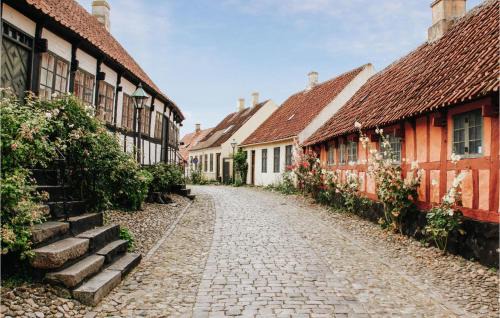 Syddjurs Kommune Casa | Stunning Home In Ebeltoft With Kitchen