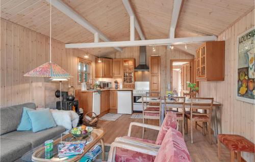 Faarevejle Casa | Stunning Home In Fårevejle With Wifi