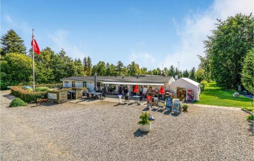 Farvang Casa | Stunning Home In Fårvang With Wifi
