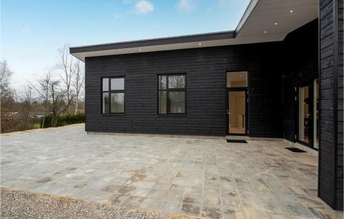 Farvang Casa | Stunning Home In Fårvang With Wifi
