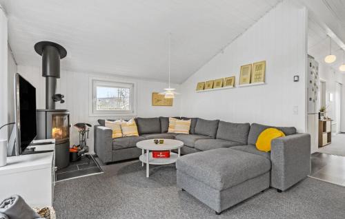 Bork Havn Casa | Stunning Home In Hemmet With Sauna