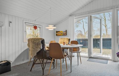 Bork Havn Casa | Stunning Home In Hemmet With Sauna