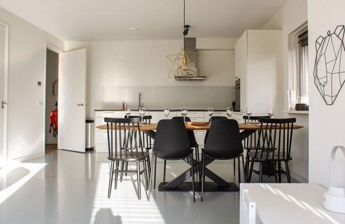 Idskenhuizen Casa | Stunning home in Idskenhuizen - with WiFi