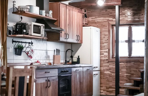 Zumberak Casa | Impresionante casa en Kostanjevac